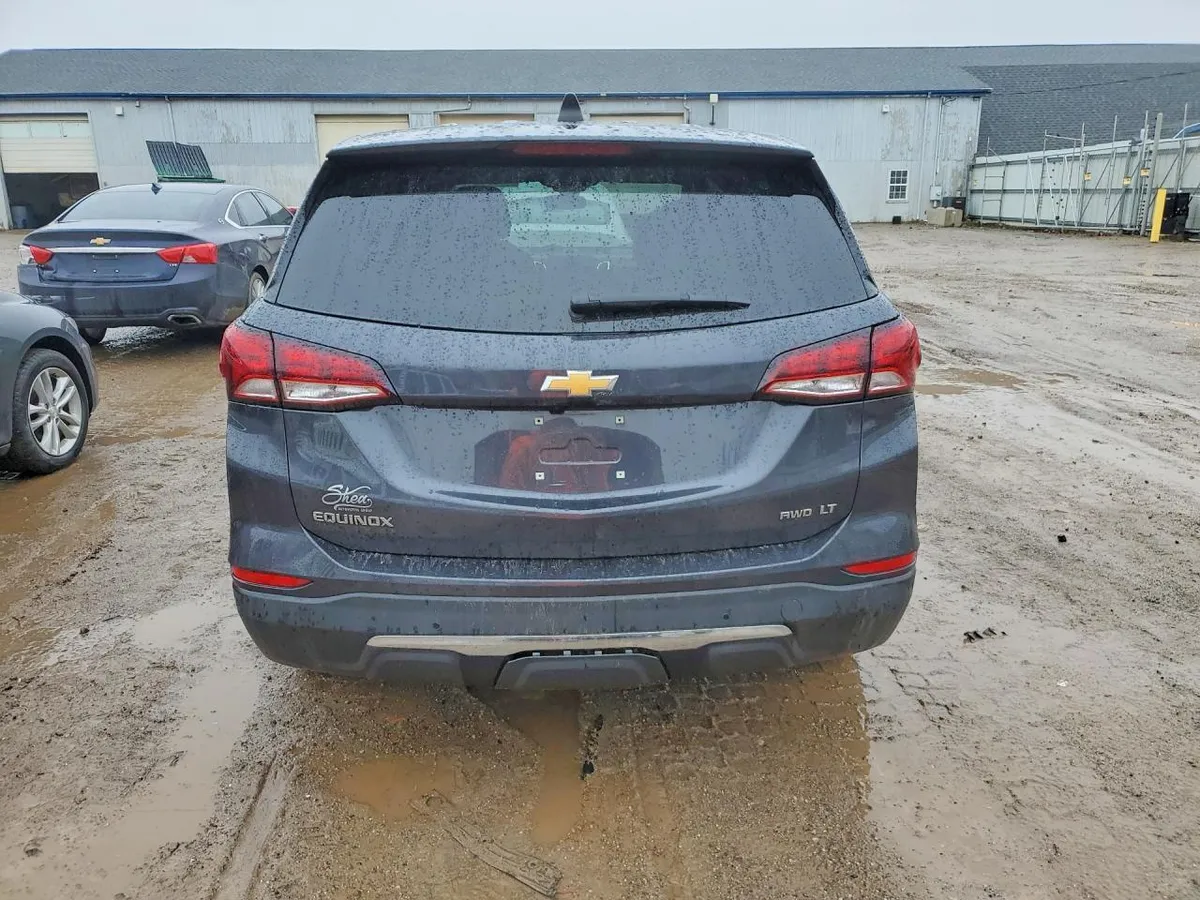 CHEVROLET EQUINOX ПРОДАВЕЦ (КРУПНАЯ СТРАХОВАЯ) ОТДАСТ ЗА ЛЮБЫЕ ВМЕНЯЕМЫЕ ДЕНЬГИ. ЗАКРЫТЫЙ ШТАТ МИ 2022