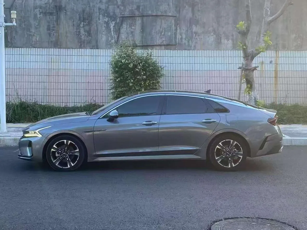 KIA K5 REFRESH EDITION 2022