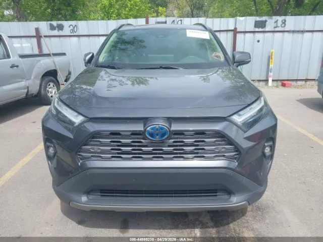 TOYOTA RAV4 LIMITED АБСОЛЮТНЫЙ ТОП КОЖАНЫЙ САЛОН ПРЕМИАЛЬНАЯ МУЗЫКА ВЕНТИЛЯЦИЯ СИДЕНИЙ ПРОДВИНУТЫЕ АССИСТЕНТЫ ВО 2023