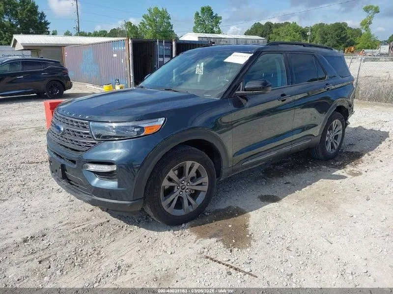 FORD EXPLORER XLT 2022