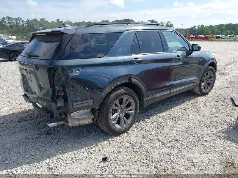 FORD EXPLORER XLT 2022