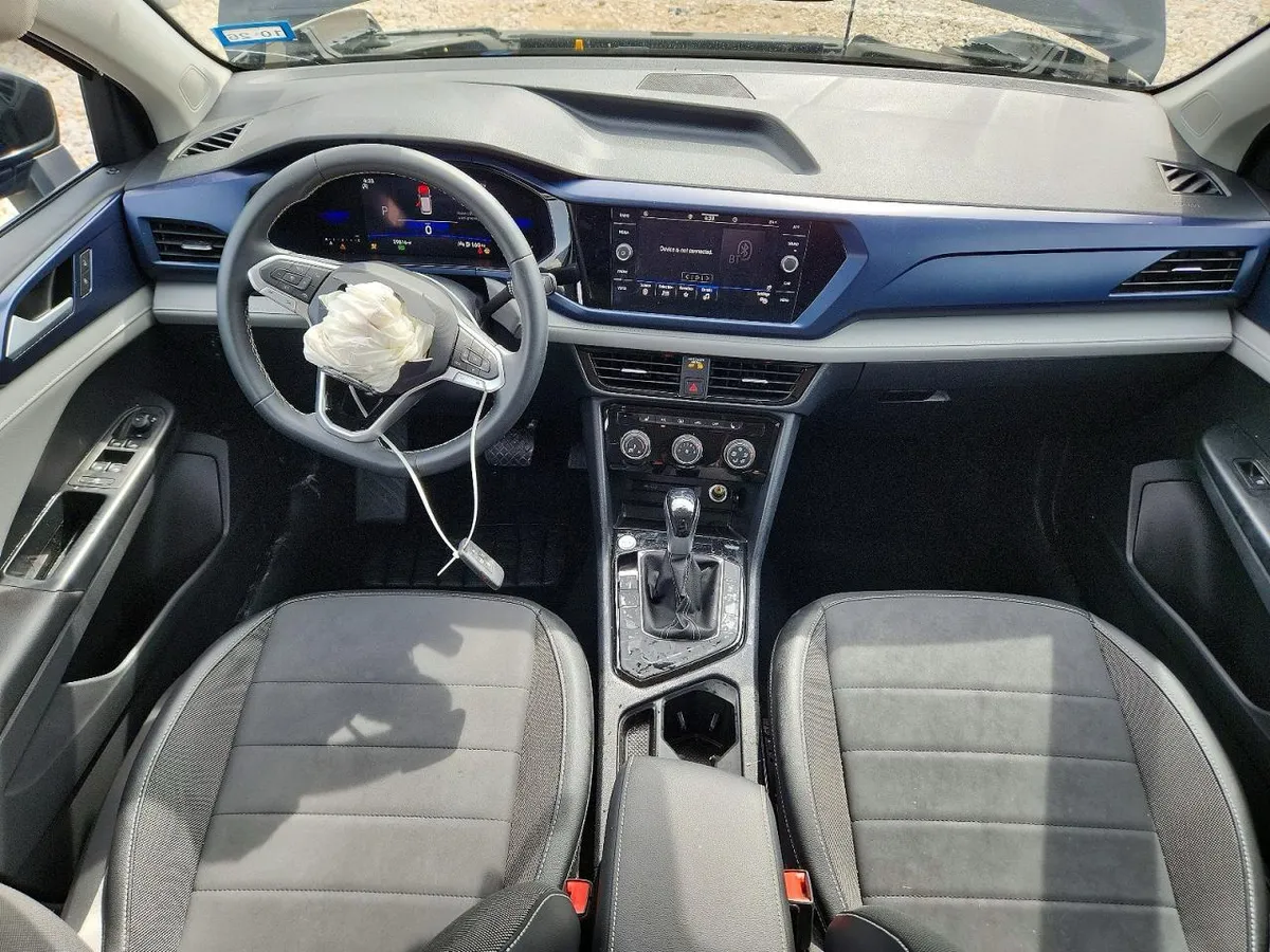 VOLKSWAGEN TAOS SE 2023
