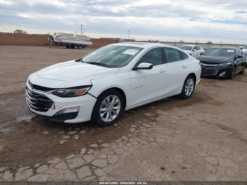 CHEVROLET MALIBU ВКЛЮЧАЕТ ПОДОГРЕВ И ЭЛЕКТРОРЕГУЛИРОВКУ СИДЕНИЙ А ТАКЖЕ РЕДКУЮ ДЛЯ ДАННОЙ ВЕРСИИ ПАНОРАМНУЮ КРЫШУ 2022