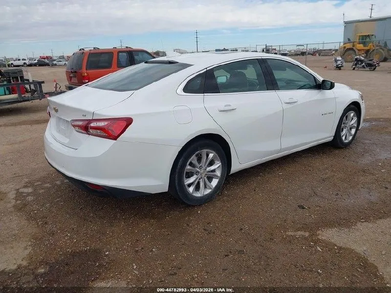 CHEVROLET MALIBU ВКЛЮЧАЕТ ПОДОГРЕВ И ЭЛЕКТРОРЕГУЛИРОВКУ СИДЕНИЙ А ТАКЖЕ РЕДКУЮ ДЛЯ ДАННОЙ ВЕРСИИ ПАНОРАМНУЮ КРЫШУ 2022