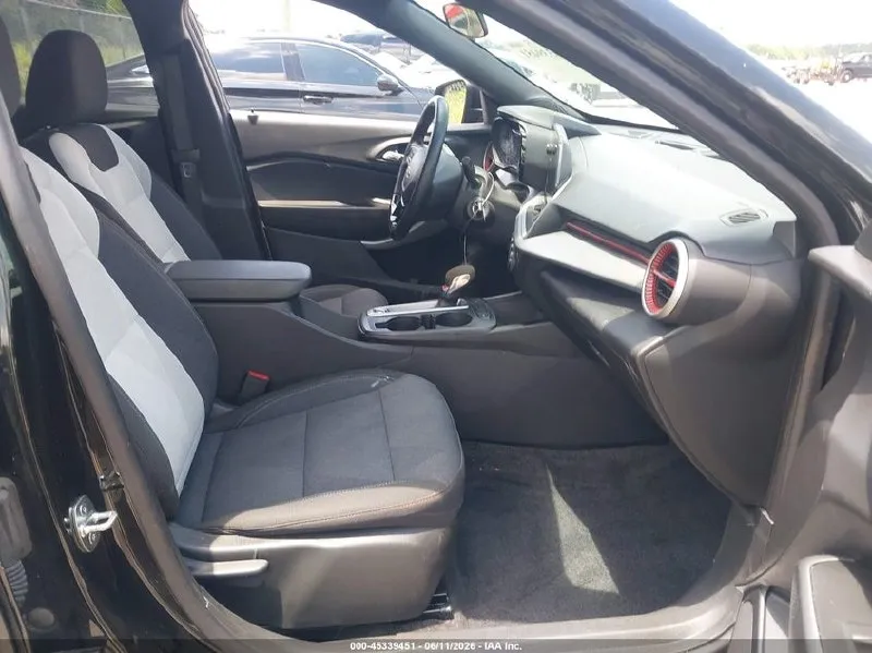 CHEVROLET TRAX 1RS FWD 1 2024