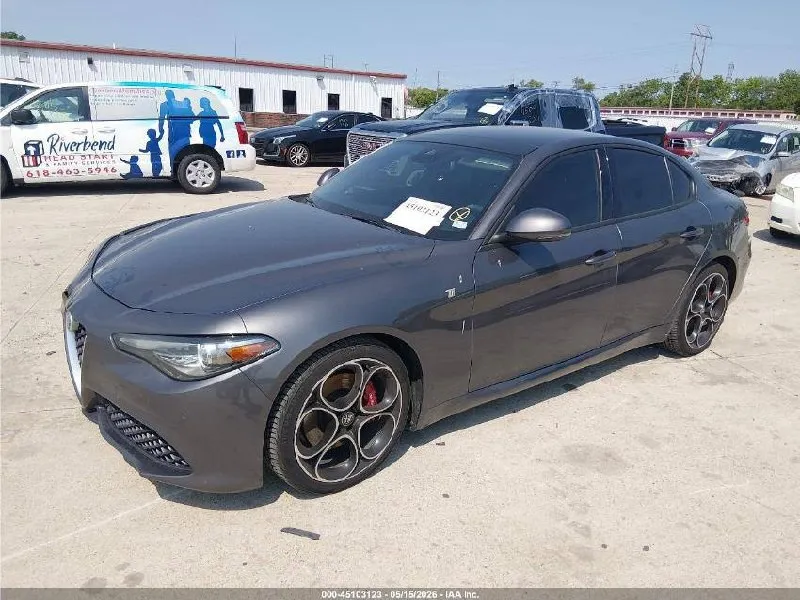 ALFA ROMEO GIULIA TI RWD 2022