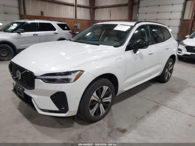 VOLVO XC60 RECHARGE PLUG-IN HYBRID 2024