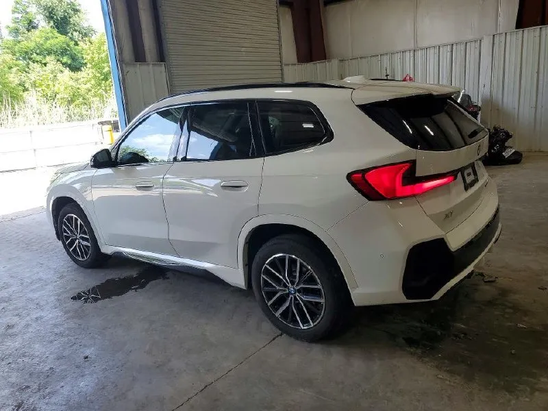 BMW X1 ПОЛНЫЙ ПРИВОД 2023