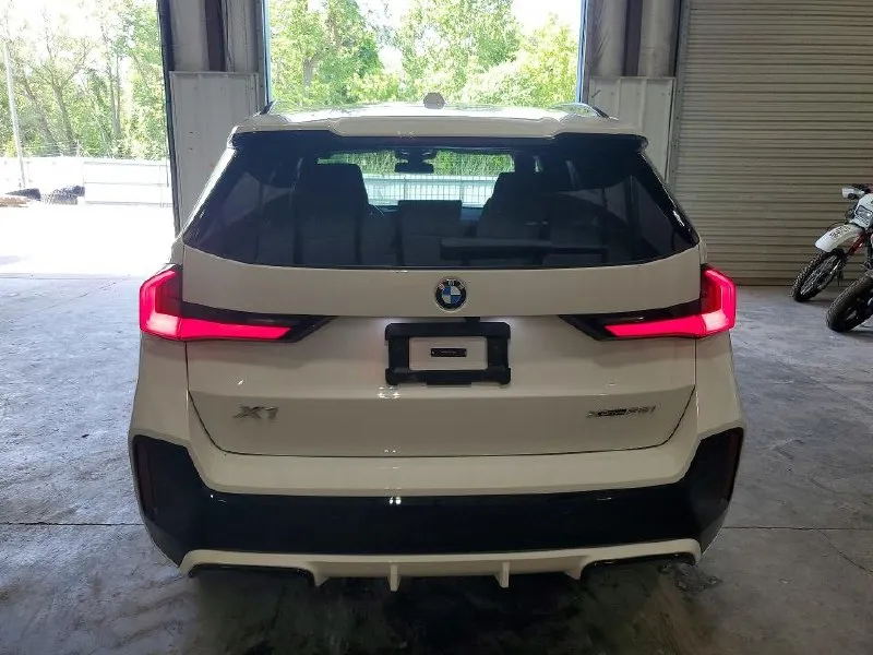 BMW X1 ПОЛНЫЙ ПРИВОД 2023
