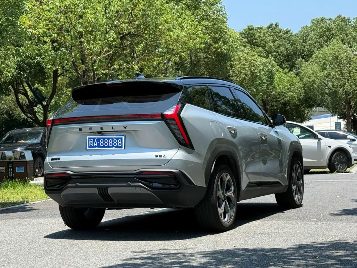 GEELY BOYUE L PREMIUM 2024