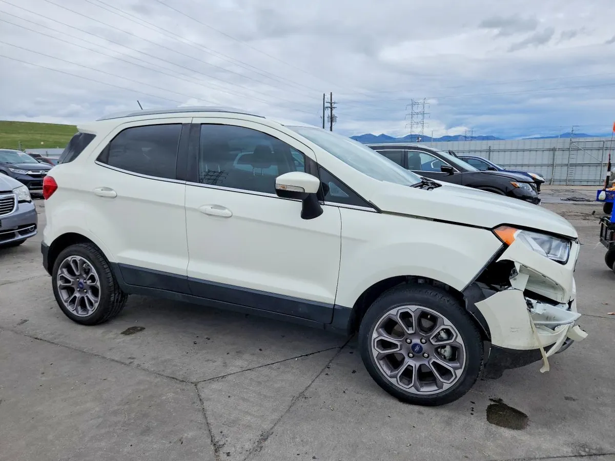 FORD ECOSPORT TITANIUM 2021
