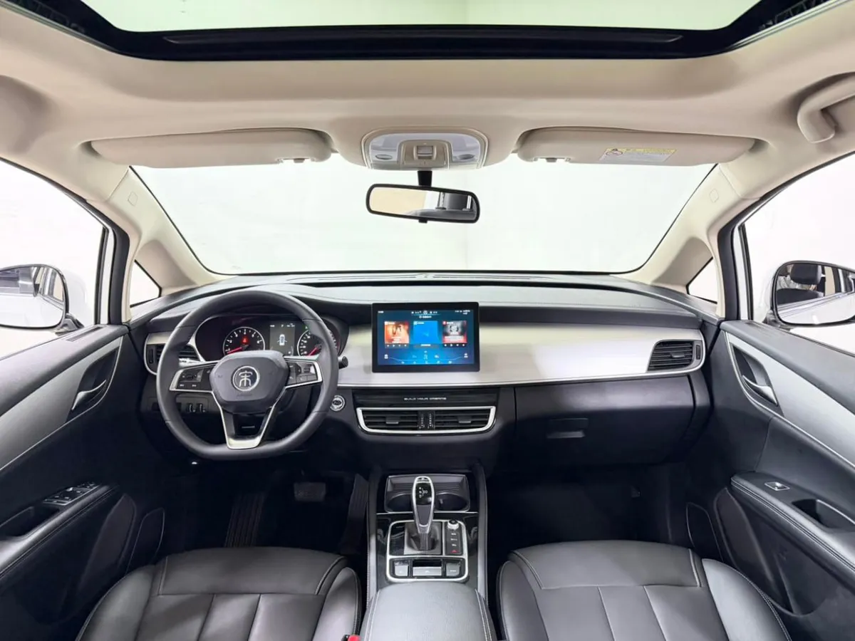 BYD SONG MAX 6-SEATER 2021