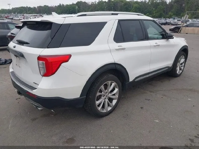 FORD EXPLORER PLATINUM 2022