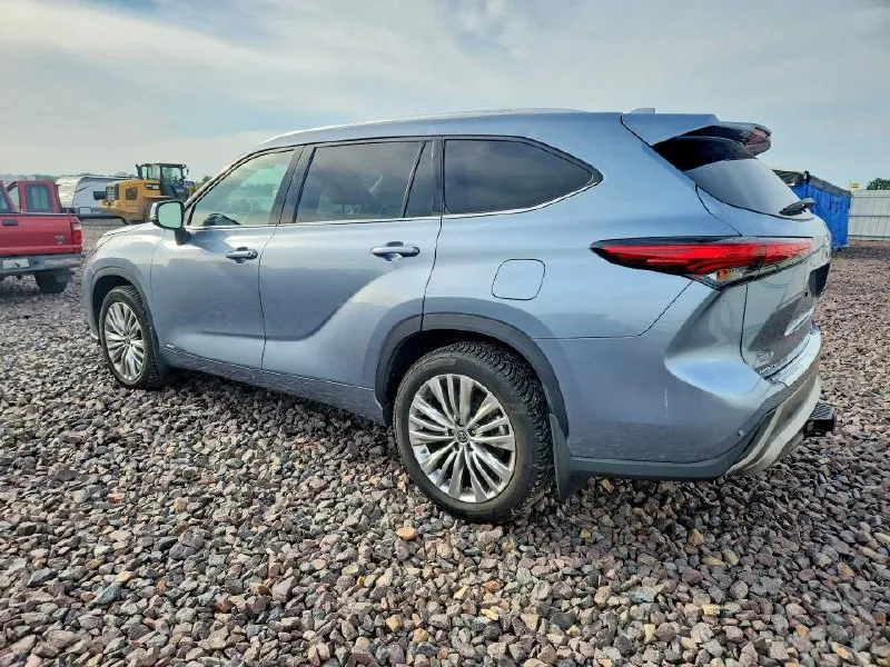 TOYOTA HIGHLANDER HYBRID PLATINUM 2022