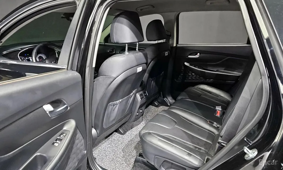 HYUNDAI SANTA FE EXCLUSIVE БОГАТЫЙ НАБОР ОПЦИЙ ДЛЯ МАКСИМАЛЬНОГО УДОБСТВА 2022