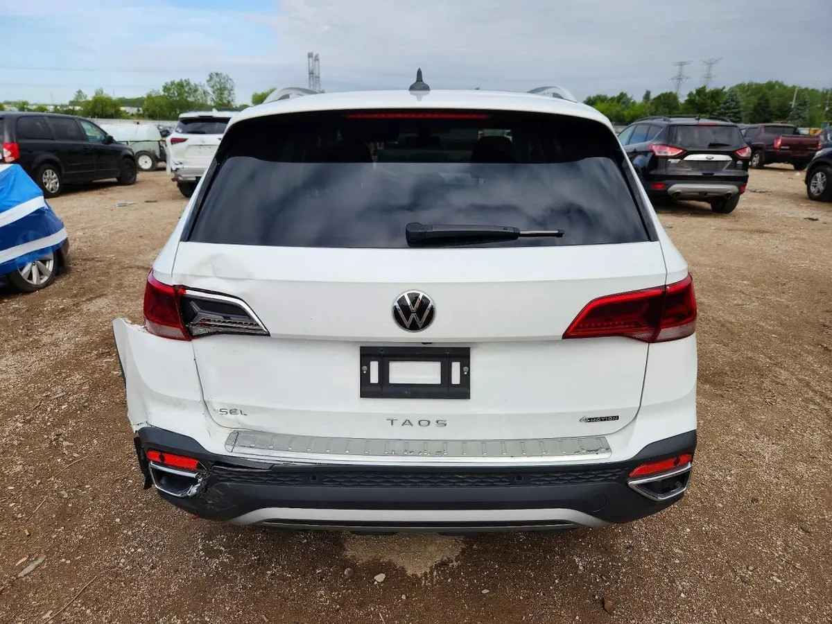 VOLKSWAGEN TAOS SEL 2023