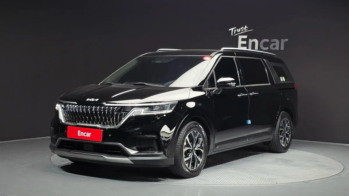 KIA CARNIVAL IV NOBLESSE ТОПОВЫЙ УРОВЕНЬ КОМФОРТА СОВРЕМЕННЫЕ АССИСТЕНТЫ И ПРЕМИУМ-МАТЕРИАЛЫ 2022