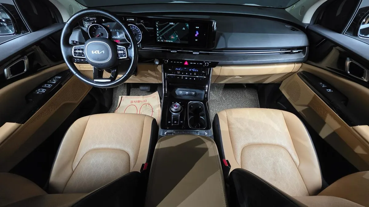 KIA CARNIVAL IV NOBLESSE ТОПОВЫЙ УРОВЕНЬ КОМФОРТА СОВРЕМЕННЫЕ АССИСТЕНТЫ И ПРЕМИУМ-МАТЕРИАЛЫ 2022