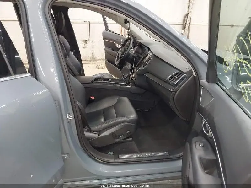 VOLVO XC90 T6 MOMENTUM 2020