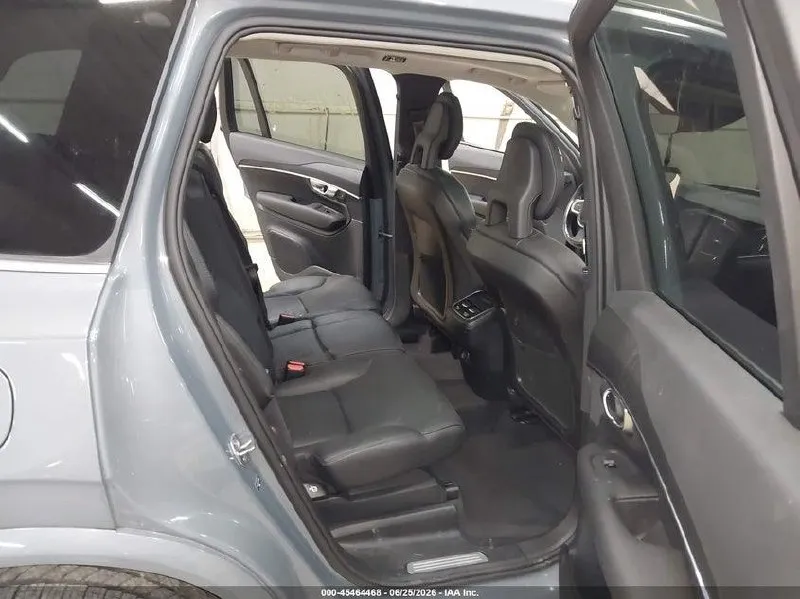 VOLVO XC90 T6 MOMENTUM 2020