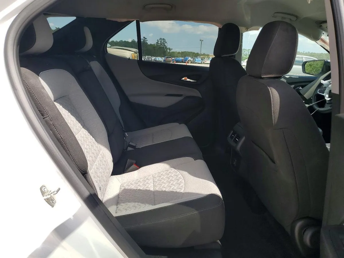 CHEVROLET EQUINOX LS 2024