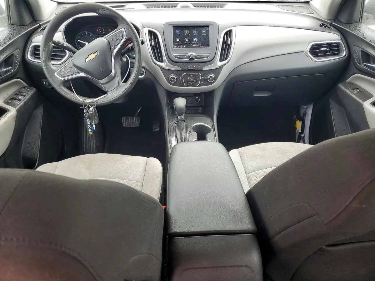 CHEVROLET EQUINOX LS 62 001 2022