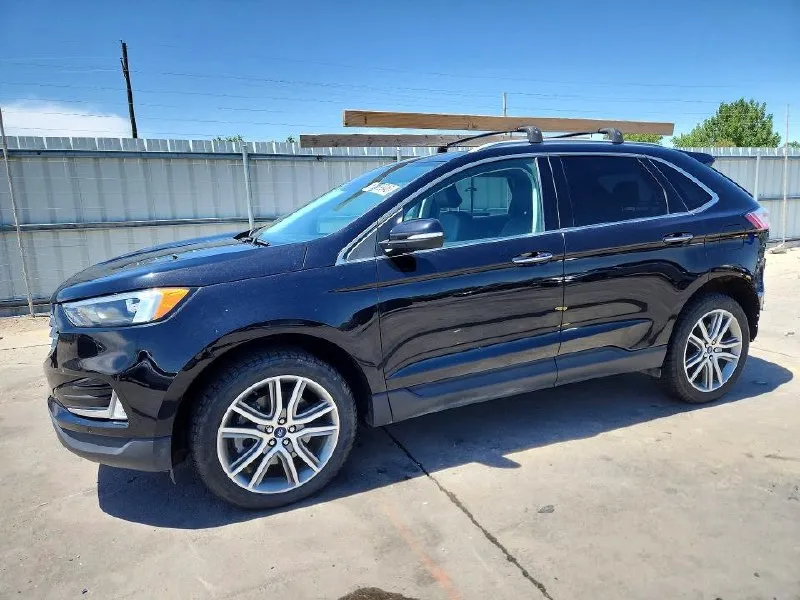 FORD EDGE TITANIUM AWD 2022
