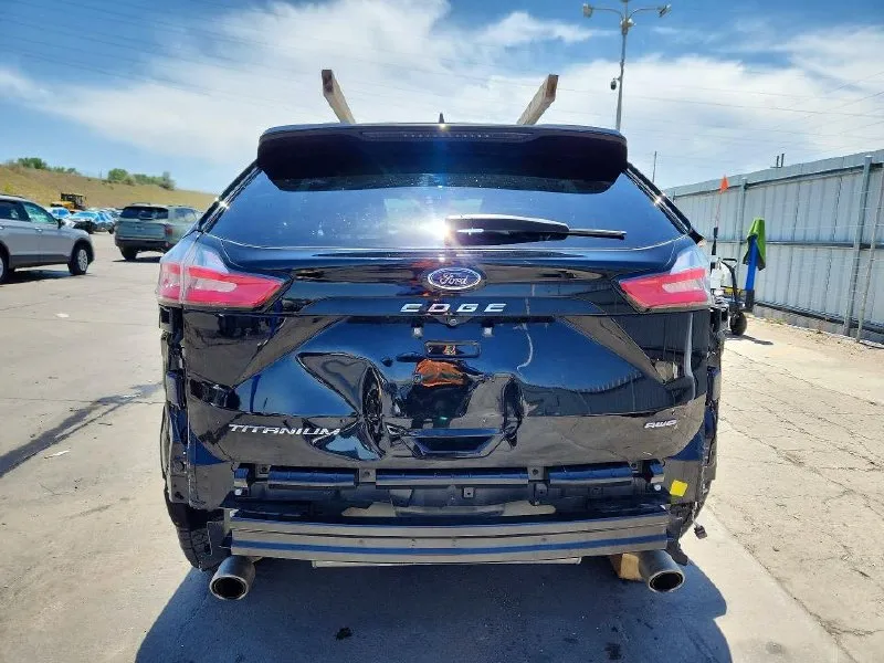 FORD EDGE TITANIUM AWD 2022