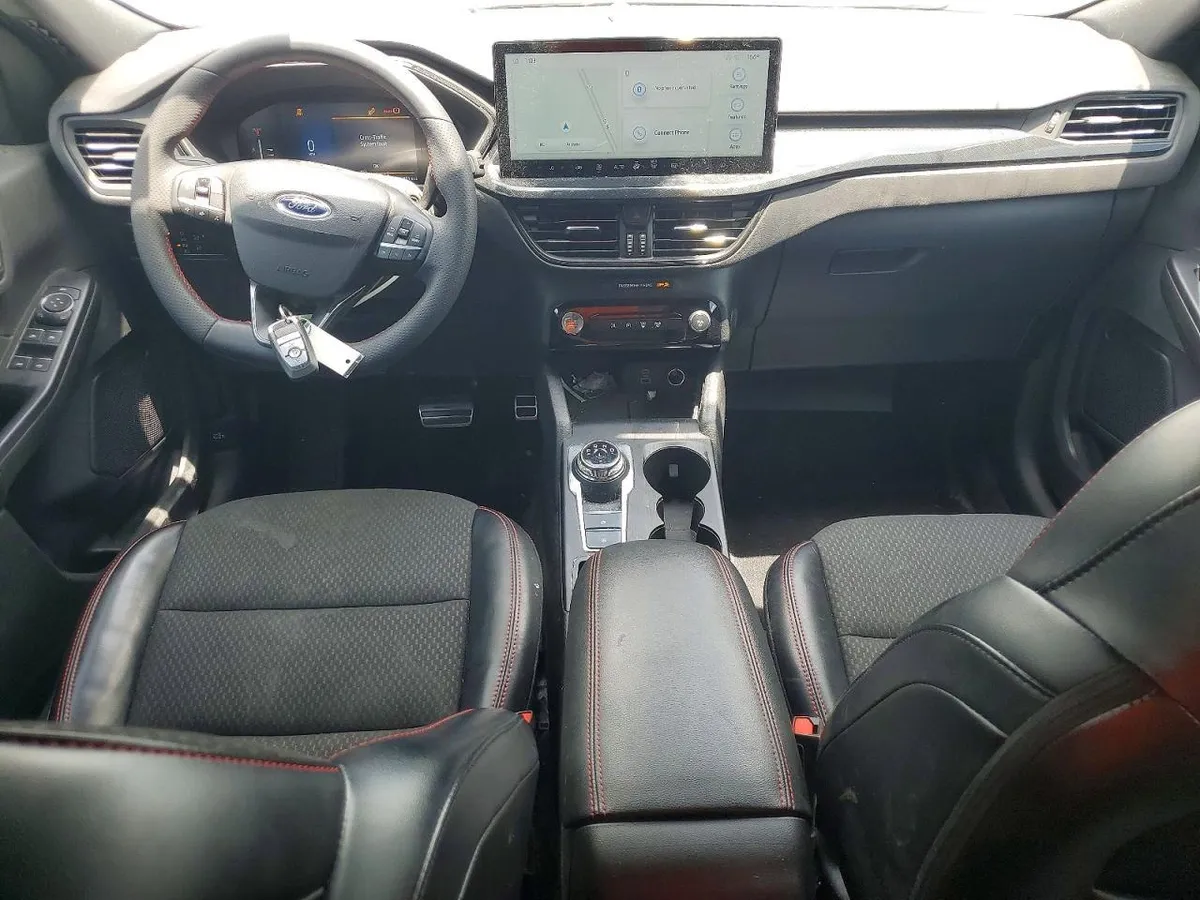 FORD ESCAPE ST-LINE 2023