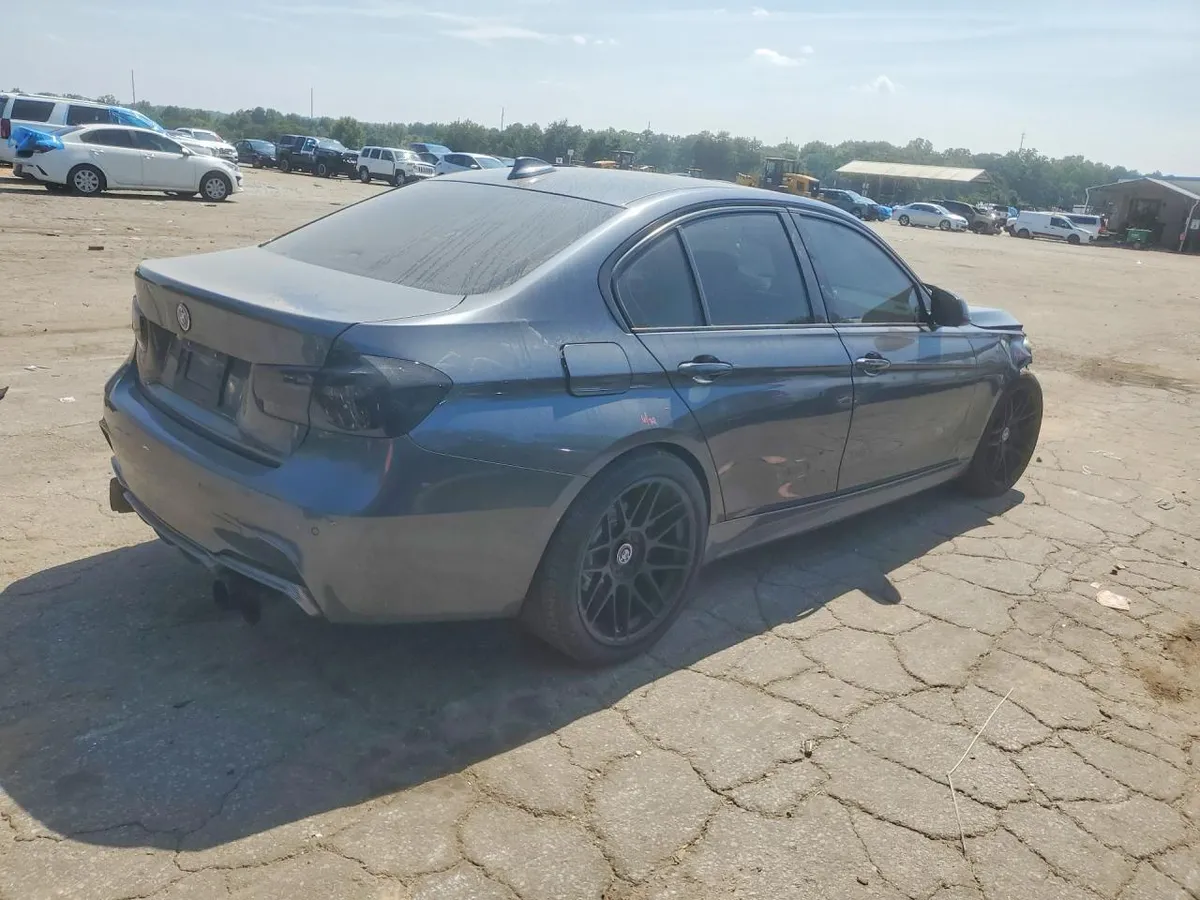 BMW 330I 2017