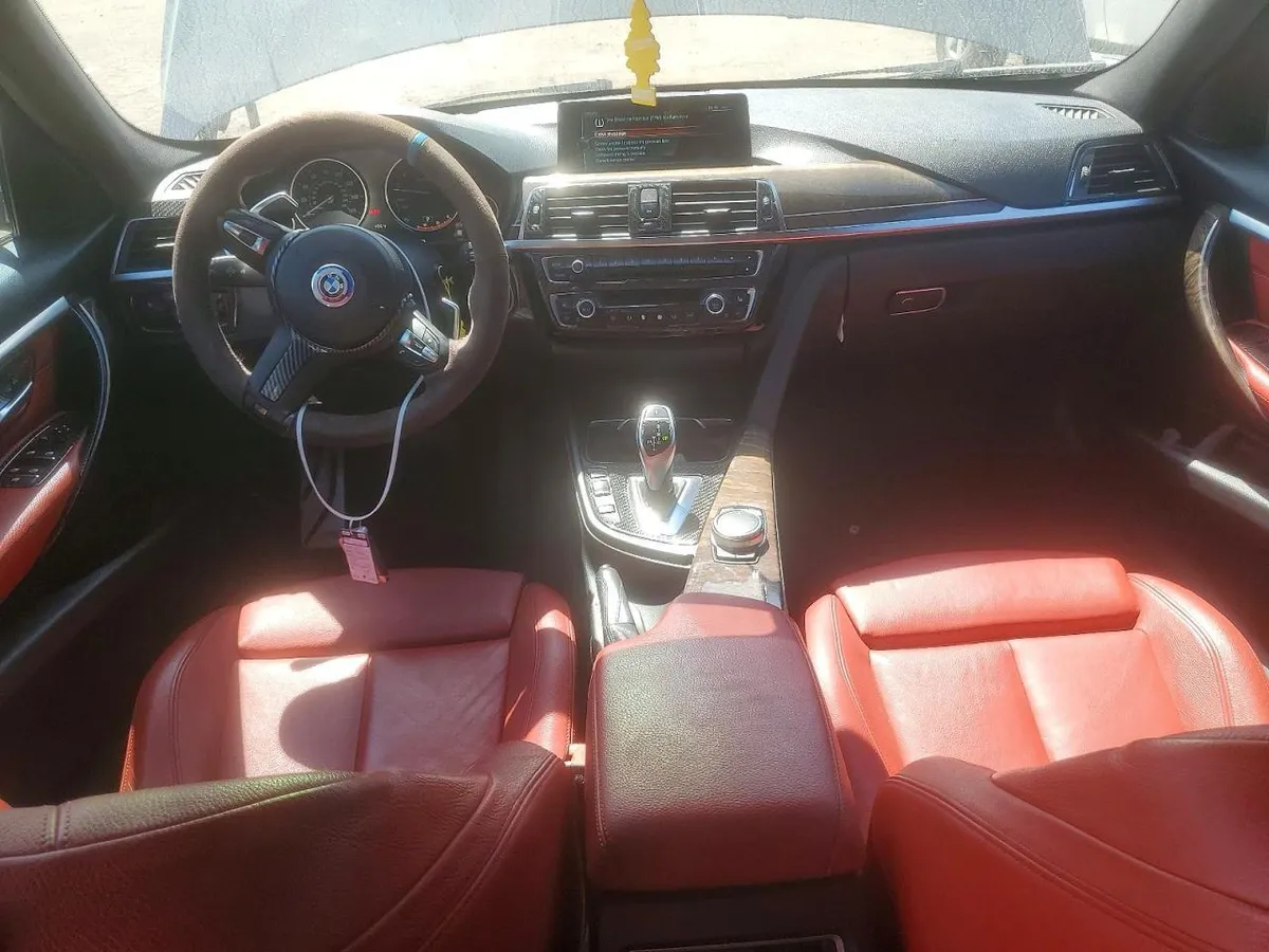 BMW 330I 2017
