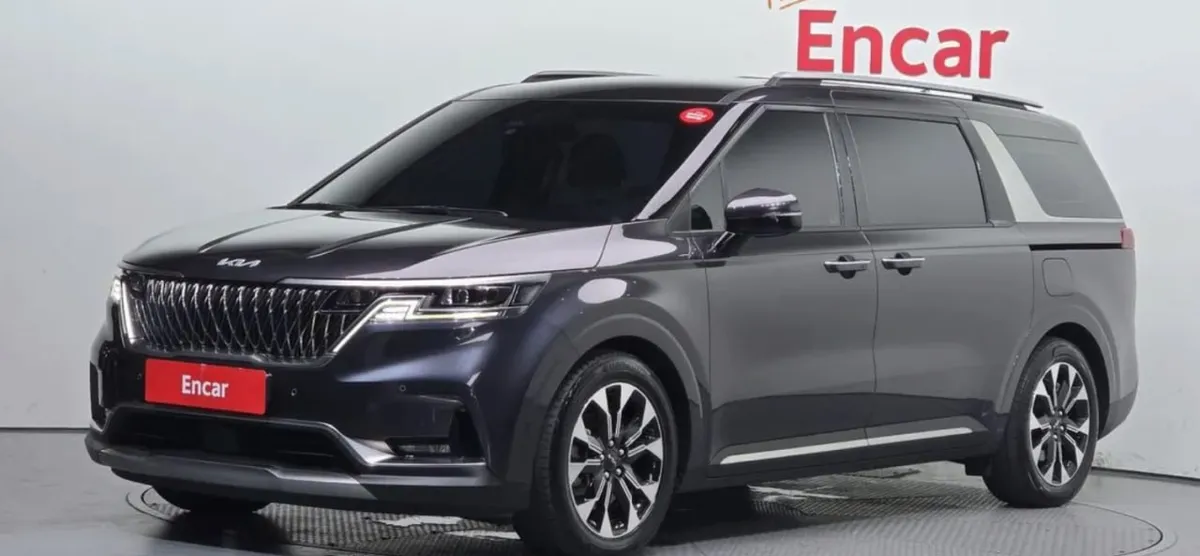 KIA CARNIVAL NOBLESSE 2022