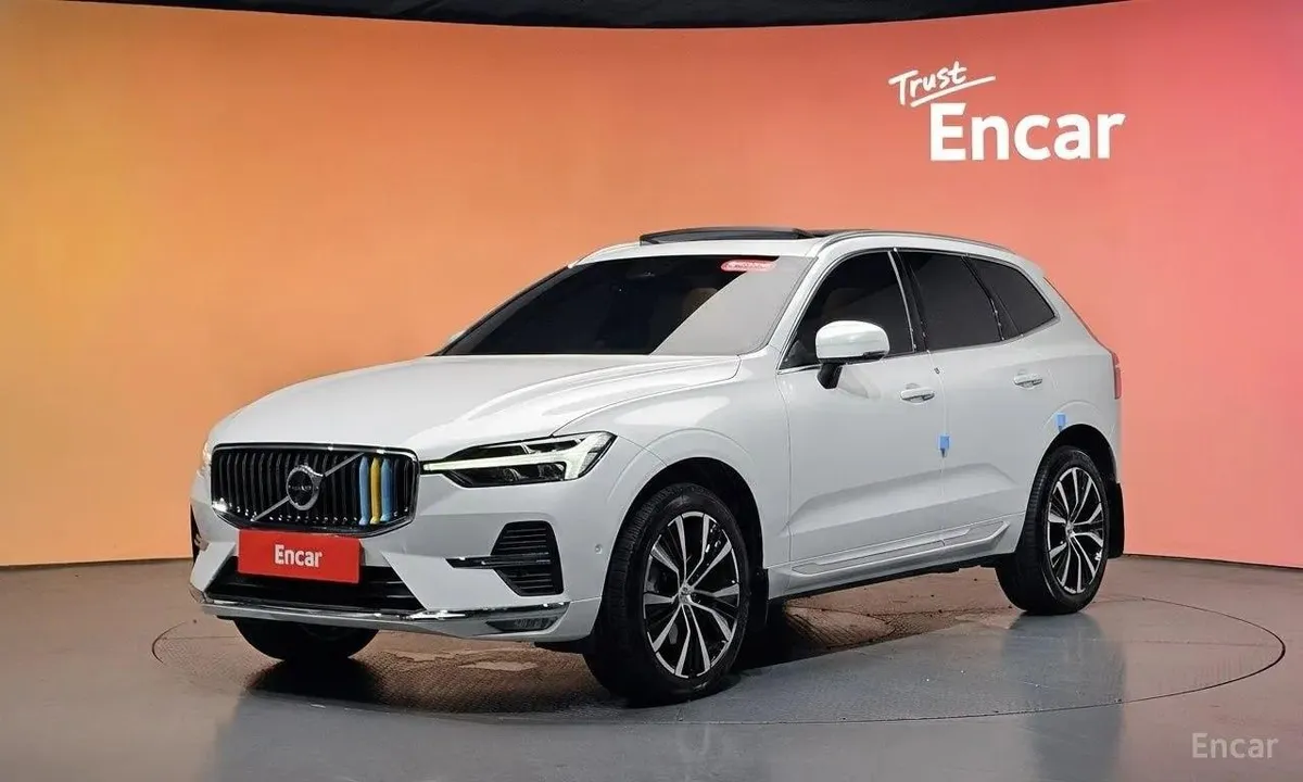 VOLVO XC60 МАКСИМАЛЬНАЯ ВЕРСИЯ ULTIMATE BRIGHT С ПРЕМИАЛЬНЫМ ОСНАЩЕНИЕМ И РАСШИРЕННЫМ ФУНКЦИОНАЛОМ 2023