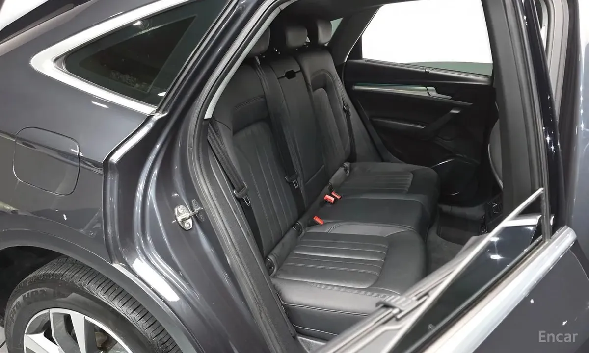 AUDI Q5 40 TDI QUATTRO 2021