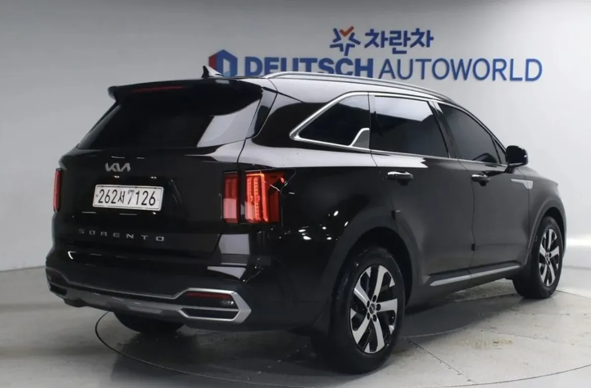 KIA SORENTO IV PRESTIGE (КОЖАНЫЙ САЛОН ЦИФРОВЫЕ ЭКРАНЫ АССИСТЕНТЫ ВОДИТЕЛЯ КЛИМАТ-КОНТРОЛЬ ВЕНТИЛЯЦИЯ И ПОДОГРЕВЫ С 2022