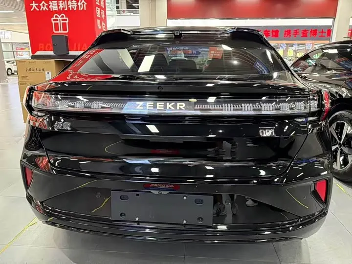 ZEEKR 001 ME 100KWH 2023