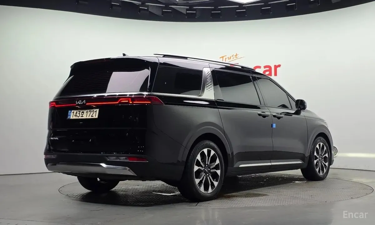 KIA CARNIVAL 2022