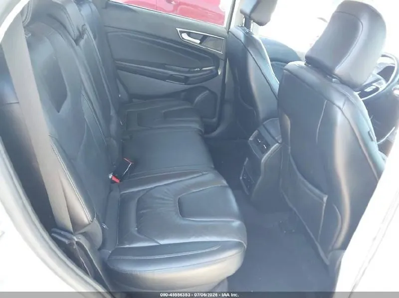 FORD EDGE TITANIUM 2022