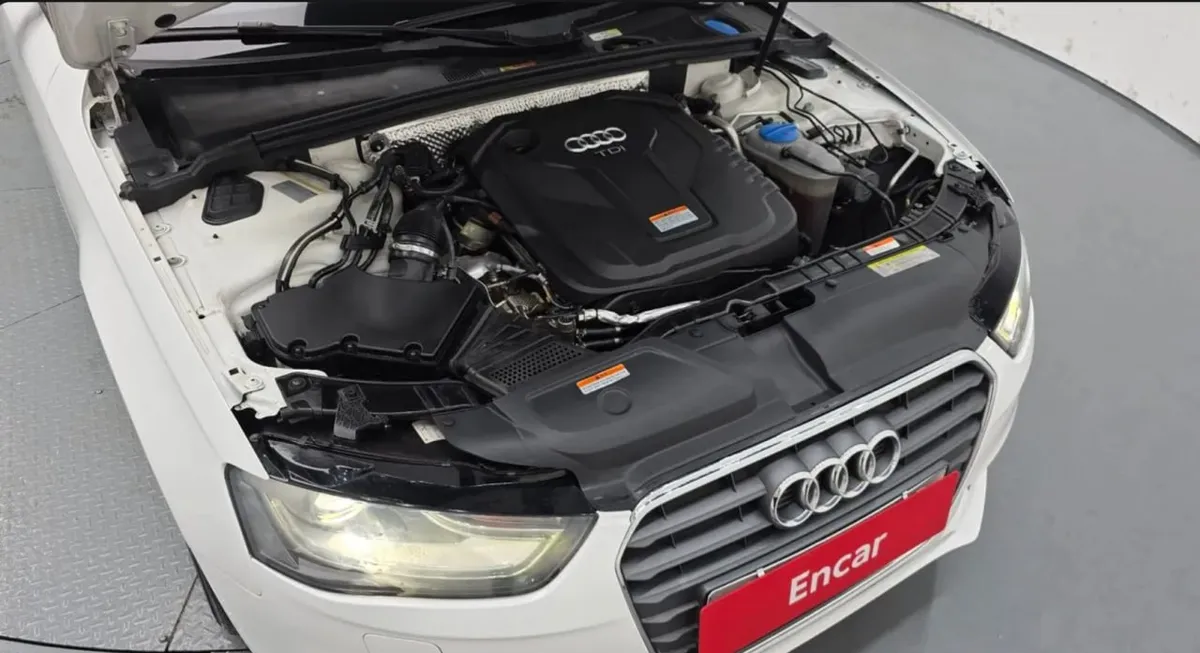 AUDI A4 FL A4 B8 FL 2015