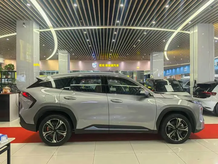 GEELY L7 2023