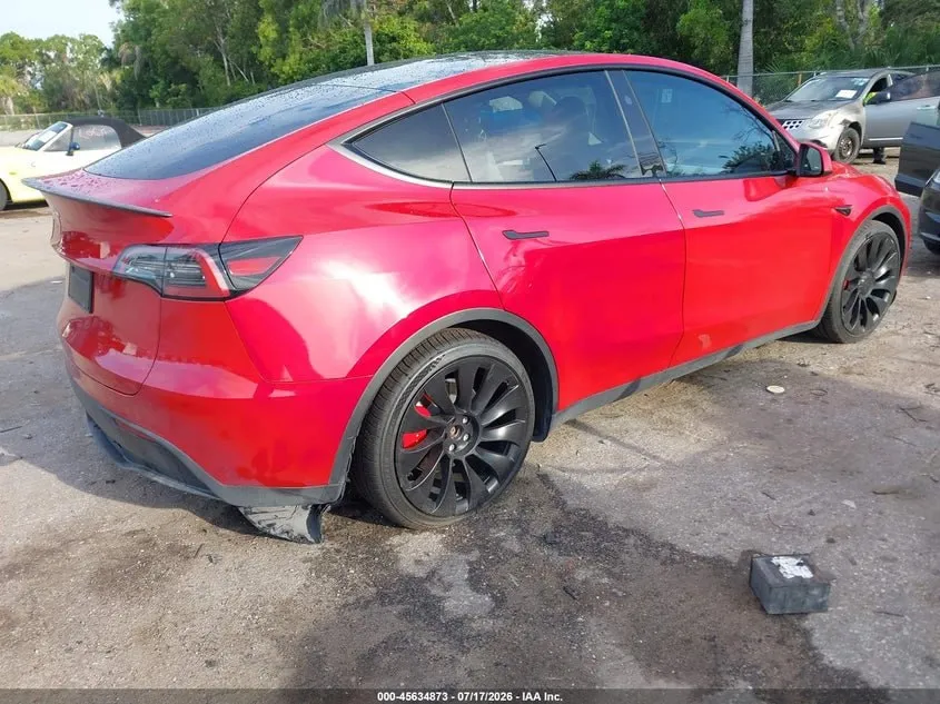 TESLA MODEL Y PERFORMANCE 2023