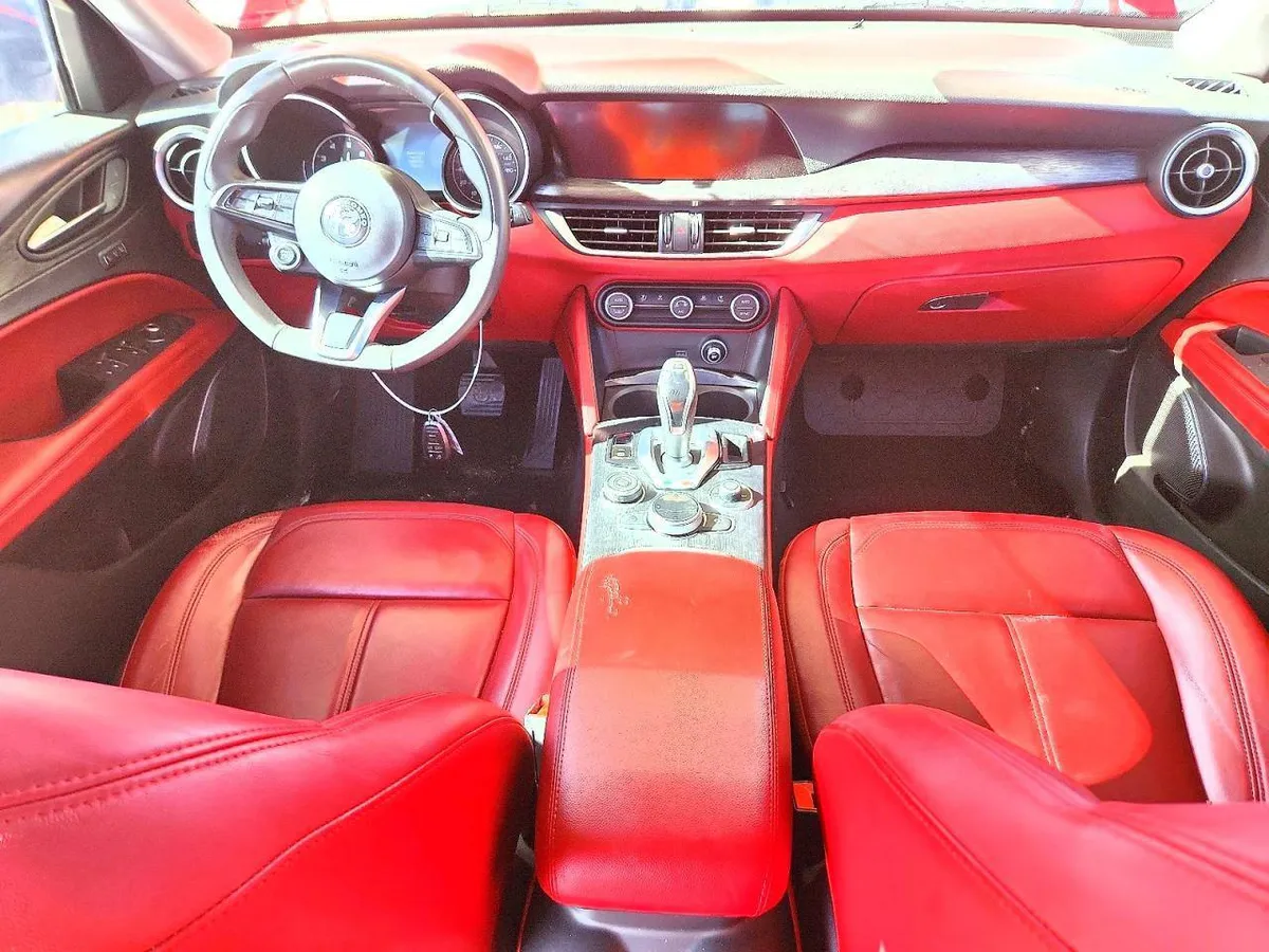 ALFA ROMEO STELVIO SPORT 2021