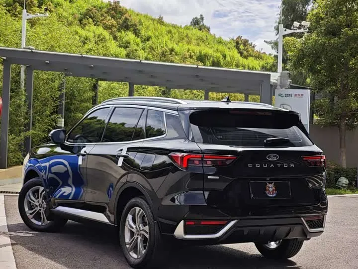 FORD EQUATOR SPORT 2023