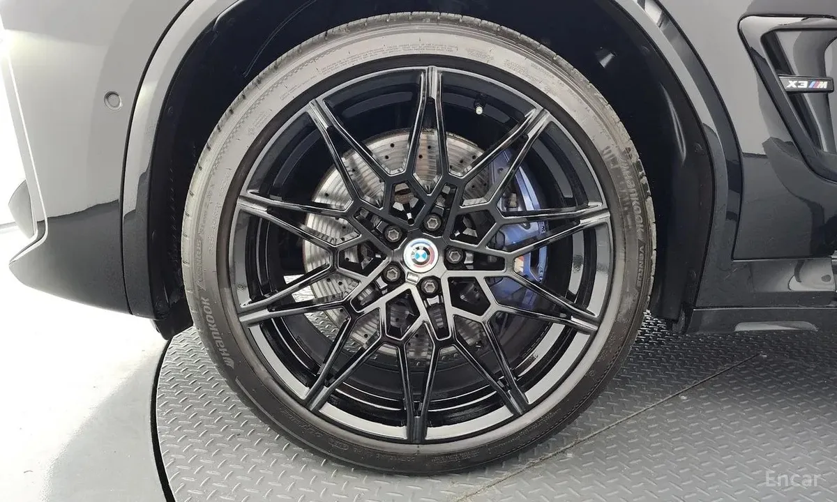 BMW X3 ШИКАРНЫЙ ЯРКО-РЫЖИЙ КОЖАНЫЙ САЛОН M-СПОРТИВНЫЕ КОВШИ КОВАНЫЕ M-ДИСКИ СПОРТИВНЫЙ ВЫХЛОП M SPORT ПАНОР 2023