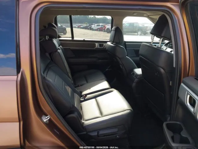 HYUNDAI SANTA FE LIMITED (ПРЕМИАЛЬНЫЙ САЛОН ПАНОРАМНАЯ КРЫША ТОПОВАЯ АКУСТИКА ПОЛНЫЙ ПАКЕТ ЭЛЕКТРОННЫХ АССИСТЕНТОВ) 2024