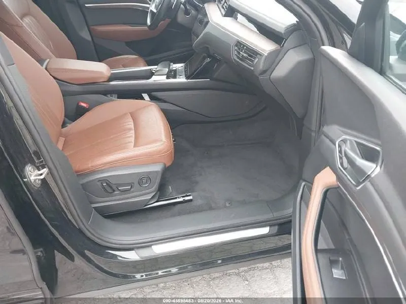 AUDI E-TRON PREMIUM PLUS 2022
