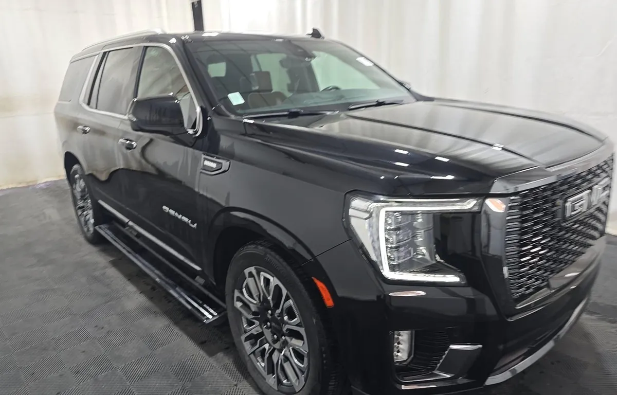 GMC YUKON ГОД 2023 2023