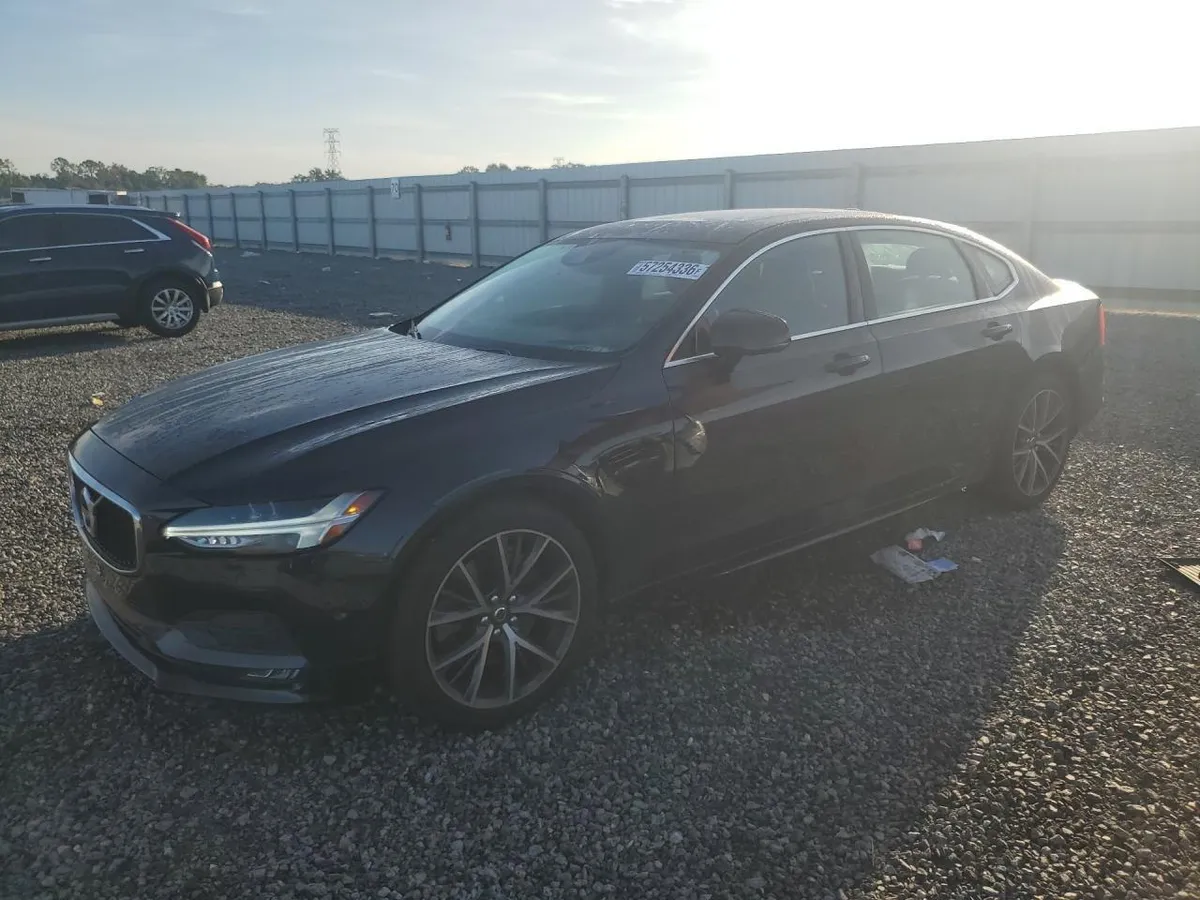 VOLVO S90 2019