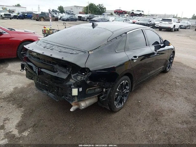 KIA K5 GT-LINE АГРЕССИВНЫЙ ОБВЕС СПОРТИВНЫЕ КРЕСЛА И ПРЕМИАЛЬНАЯ ОТДЕЛКА САЛОНА 2023
