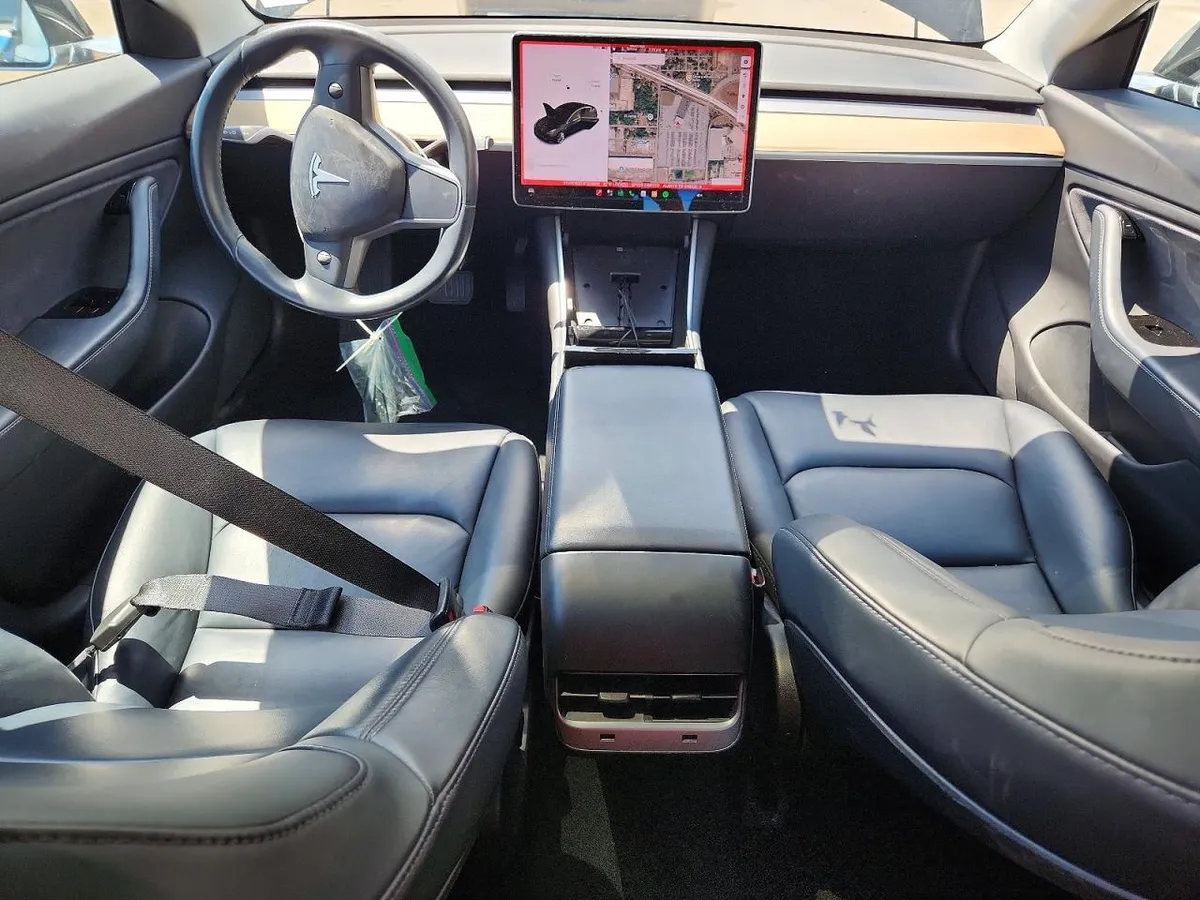 TESLA MODEL 3 AWD 2018